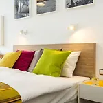 Compliment Hotel 3*
