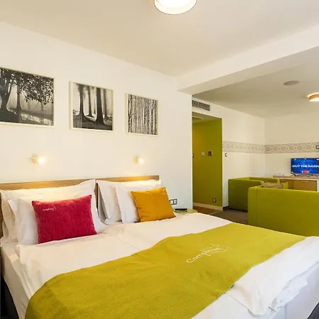 Hotel Compliment 3*