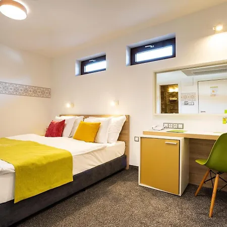 Compliment ホテル トリャブナ