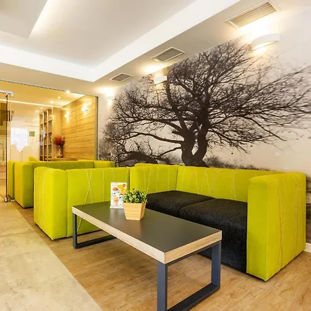 семеен комплимент 3* Трявна