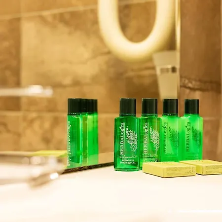 ホテル Compliment 3*