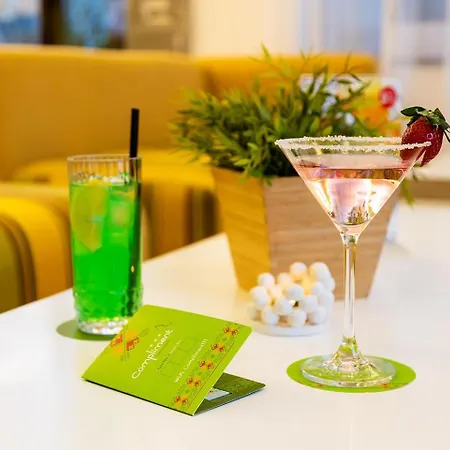 Хотел семеен комплимент Трявна