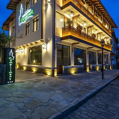 Compliment Hotel