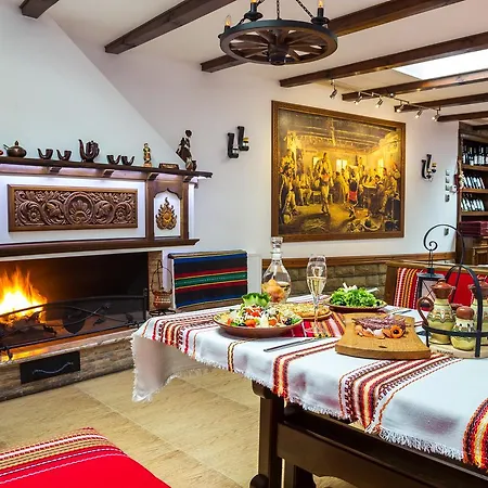 Хотел семеен комплимент 3*