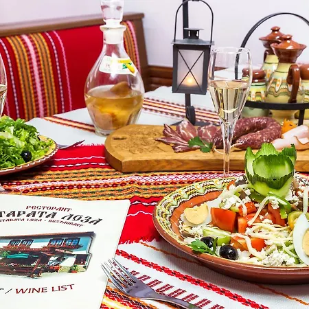 семеен комплимент Хотел