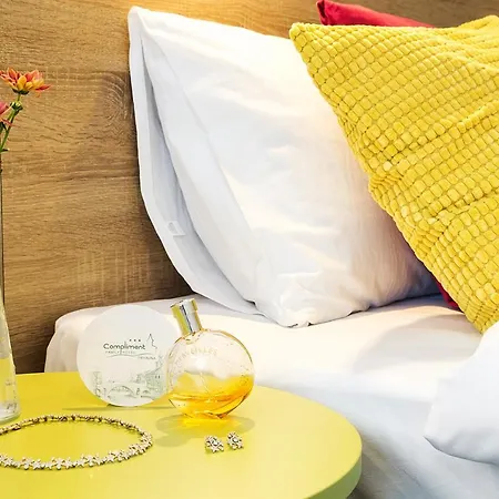 Compliment トリャブナ