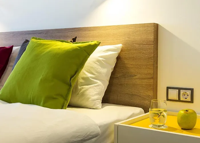 Compliment Трявна