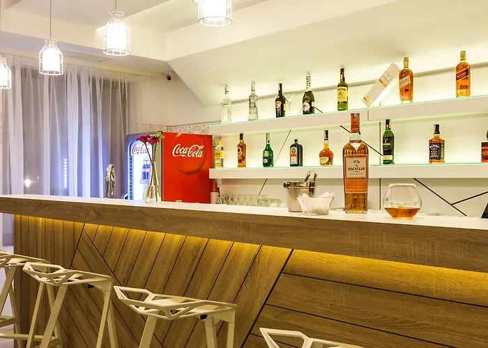 Compliment 3* Трявна